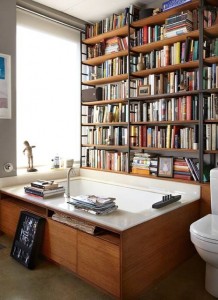 Libri in bagno (foto tratta da zingarate.com)